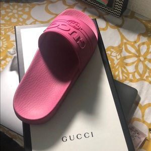 Gucci Slides Pink size 38(8)